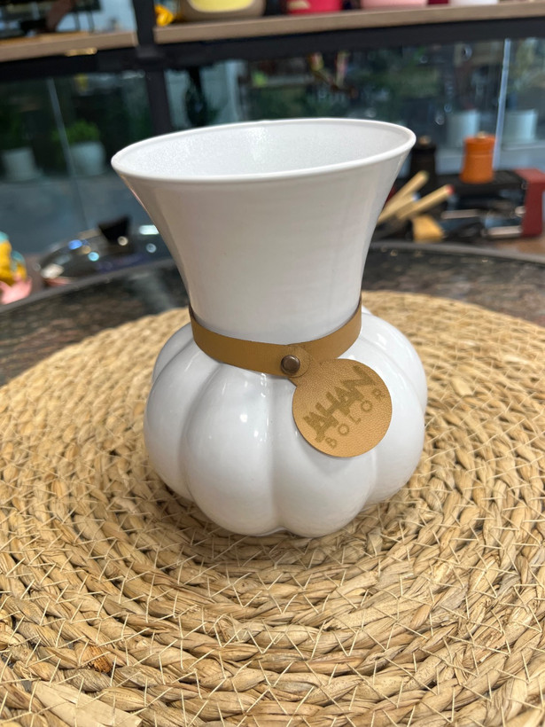 گلدان بلور برند جهان بلور مدل ارتینا Crystal vase, Jahan Blor brand, Artina model
