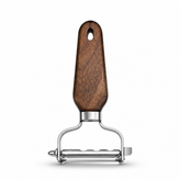 پوست کن کمانی دسته چوبی برند شنگیا Shengya brand bow peeler with wooden handle
