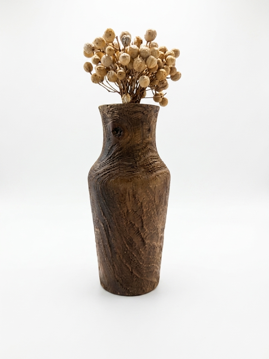 گلدان چوبی همراه با گل Wooden vase with flowers