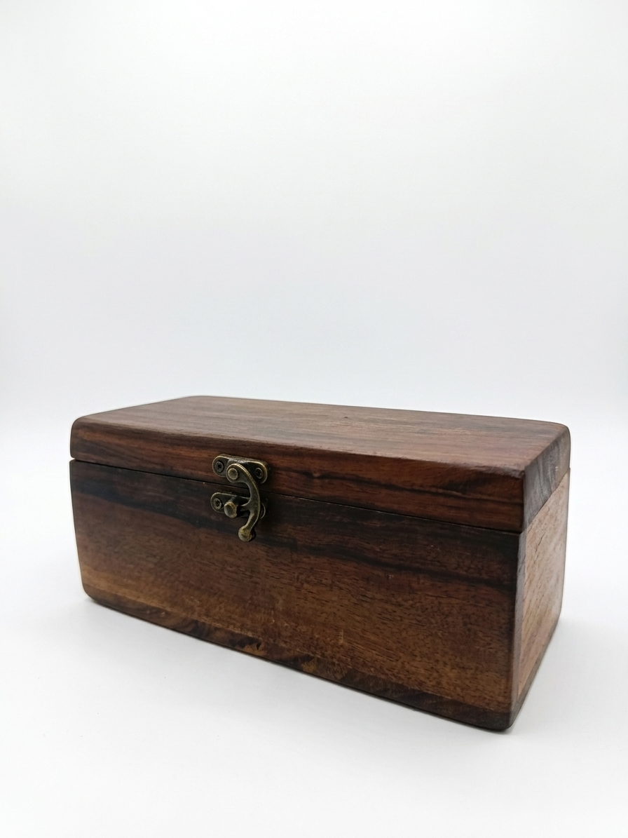 صندوقچه چوبی Wooden chest