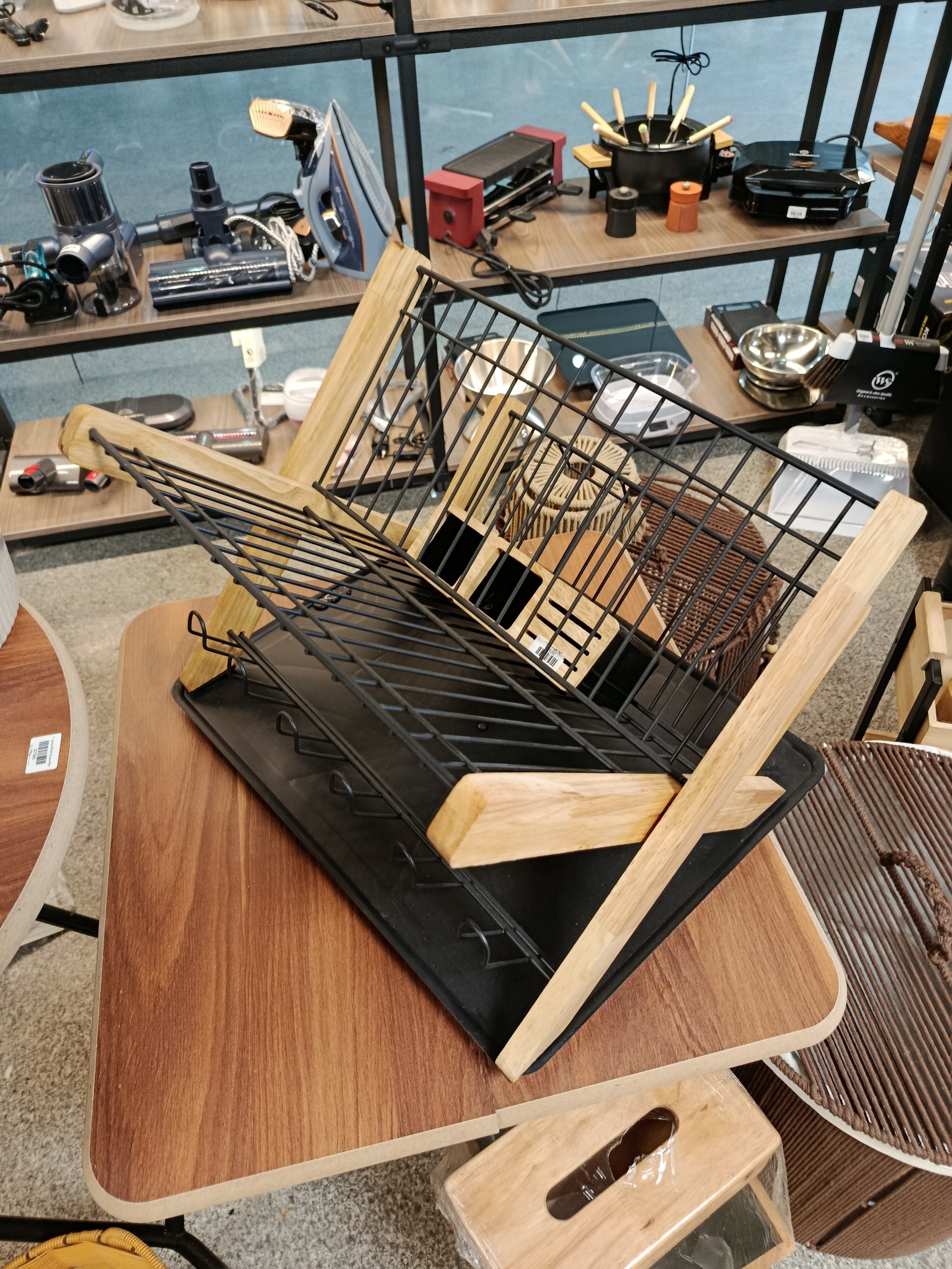 جا ظرفی مدل اورانوس Uranus model dish rack
