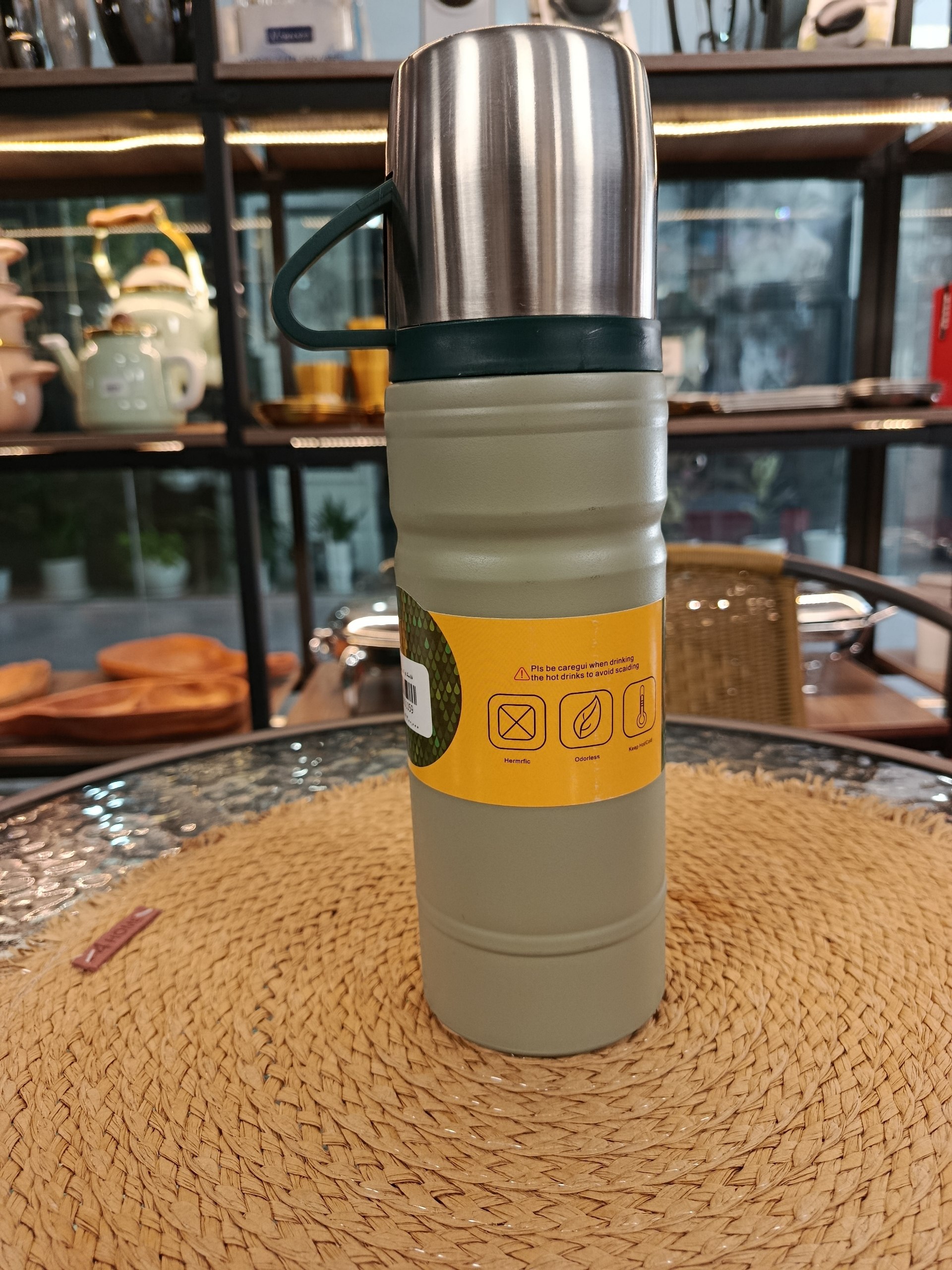 فلاسک  رنکی Colored flask