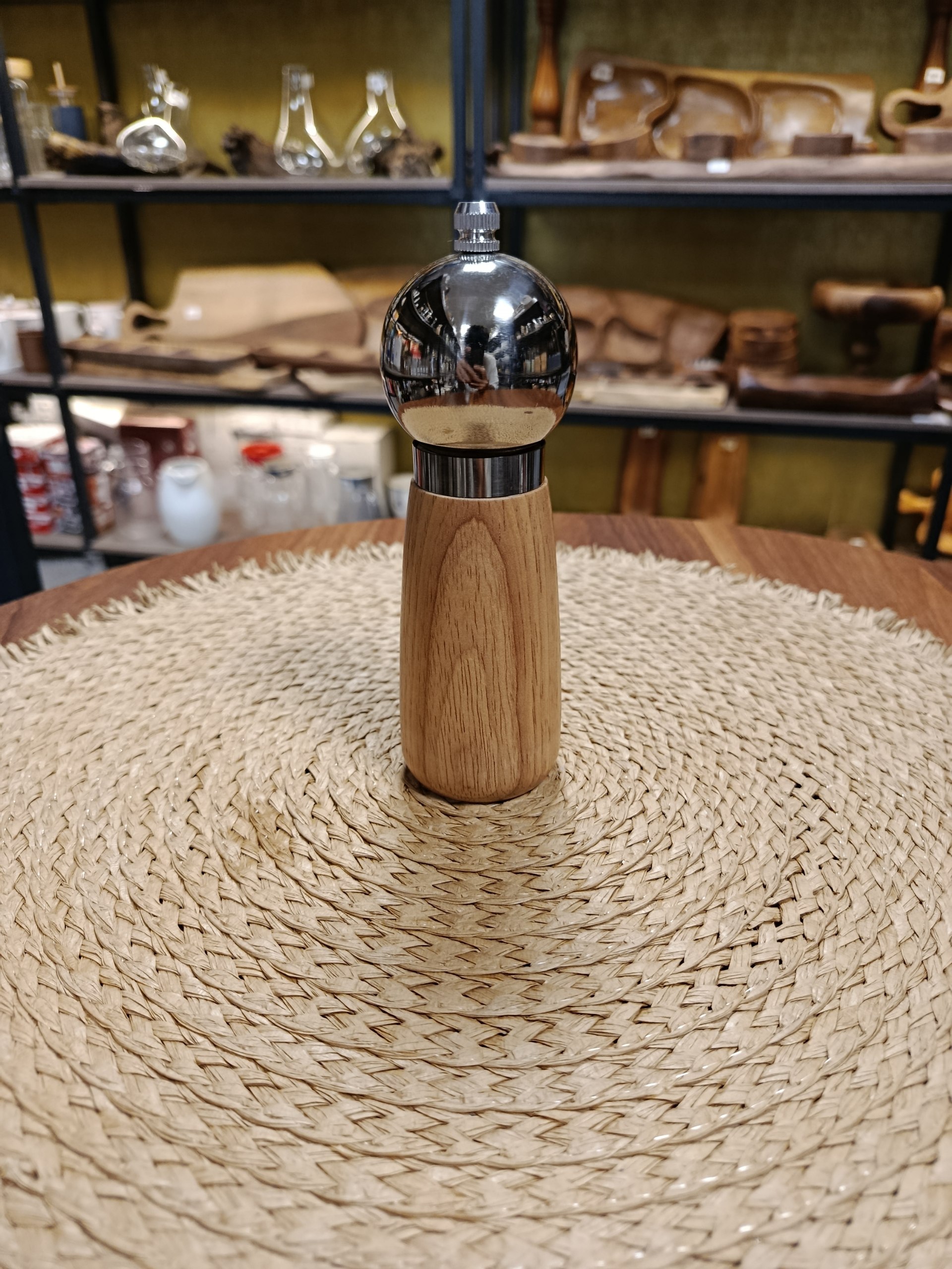 فلفل ساب کوچک چوبی  Small wooden pepper mill