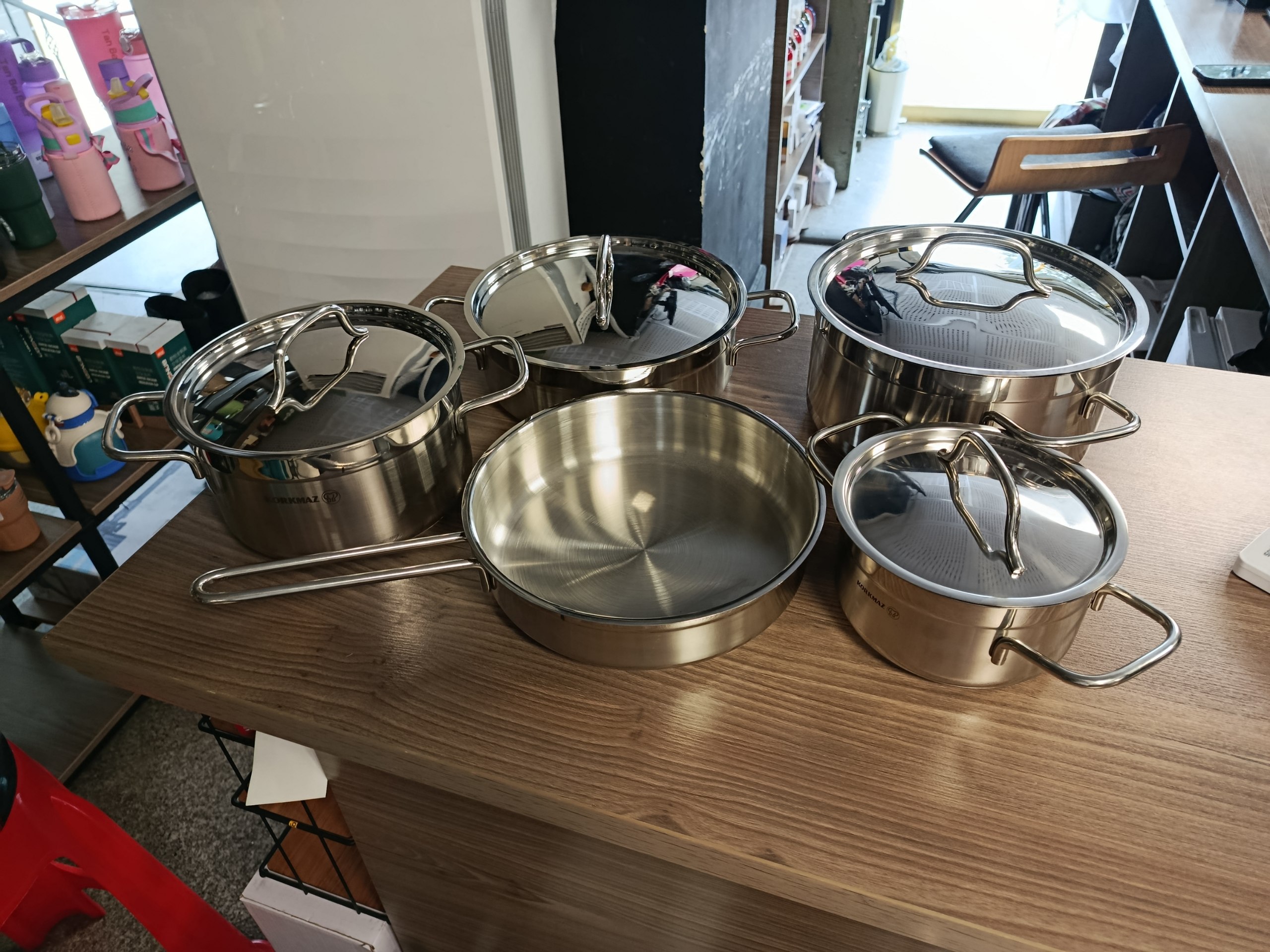 ست قابلمه تابه ۹ پارچه 9-Piece Pot and Pan Set