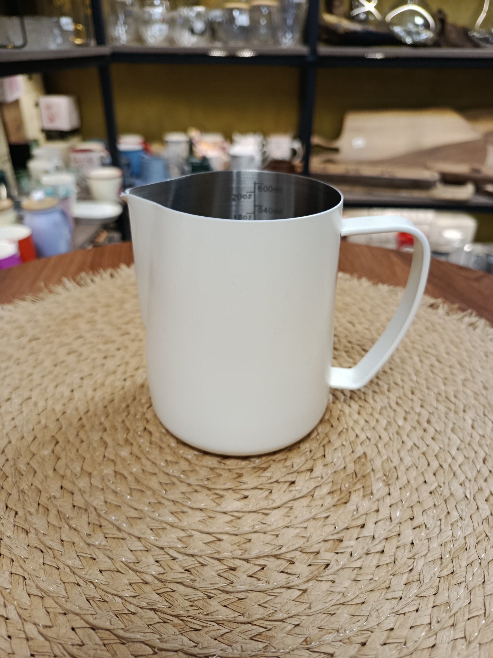 کافی بار پیچر مات ۶۰۰ میل 600ml Matte Coffee Bar Pitcher