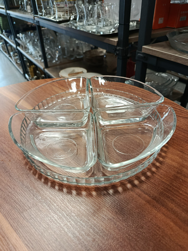 دیس اردو خوری 4 خانه Camping dish 4 houses